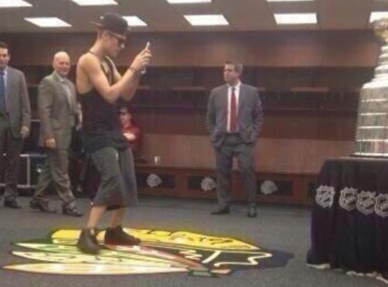 Justin-bieber-on-logo
