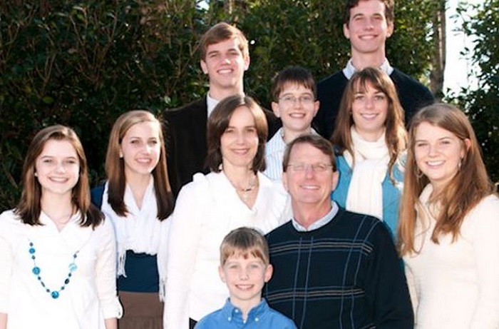 South Carolina conservative Richard Cash, his wife and their eight children.